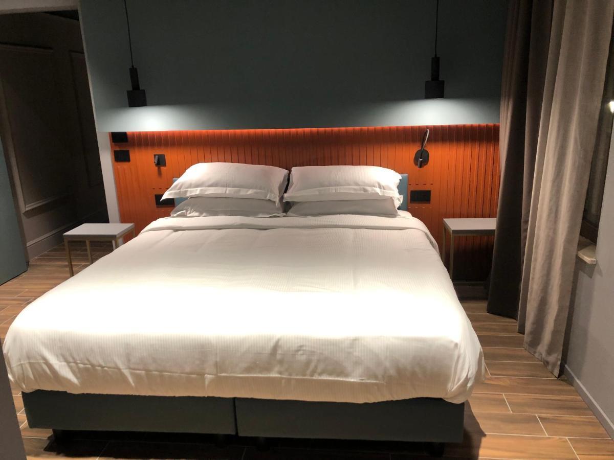 Materiaprima Camere-rooms * Mantua